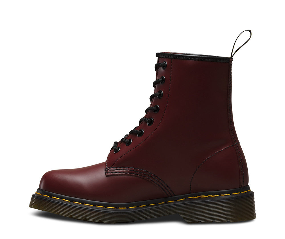 DR. MARTENS 1460 8-HOLE CHERRY RED SMOOTH - Skateboards Amsterdam - 3